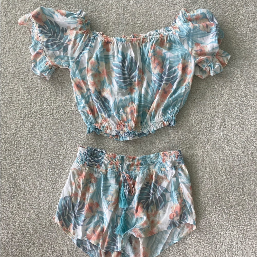 Quiet Storm Surf Shop Set